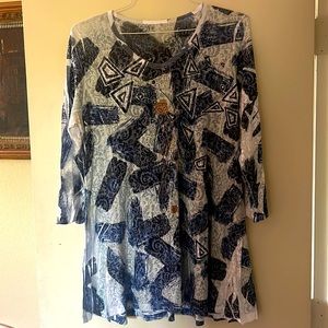Women’s blouse